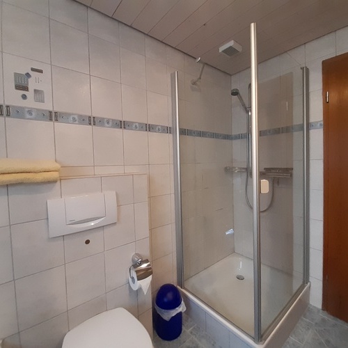 Dusche und WC  - 