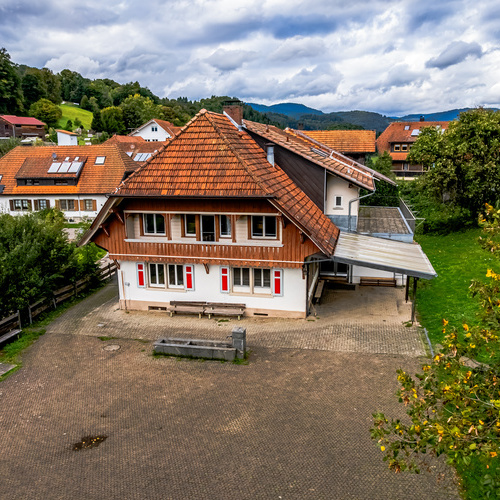 Das Haus Winfried von außen - Das Haus Winfried von außen -