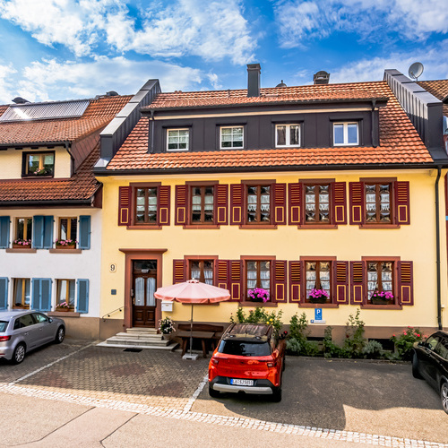 Das Haus am Bühl von außen - Das Haus am Bühl von außen -
